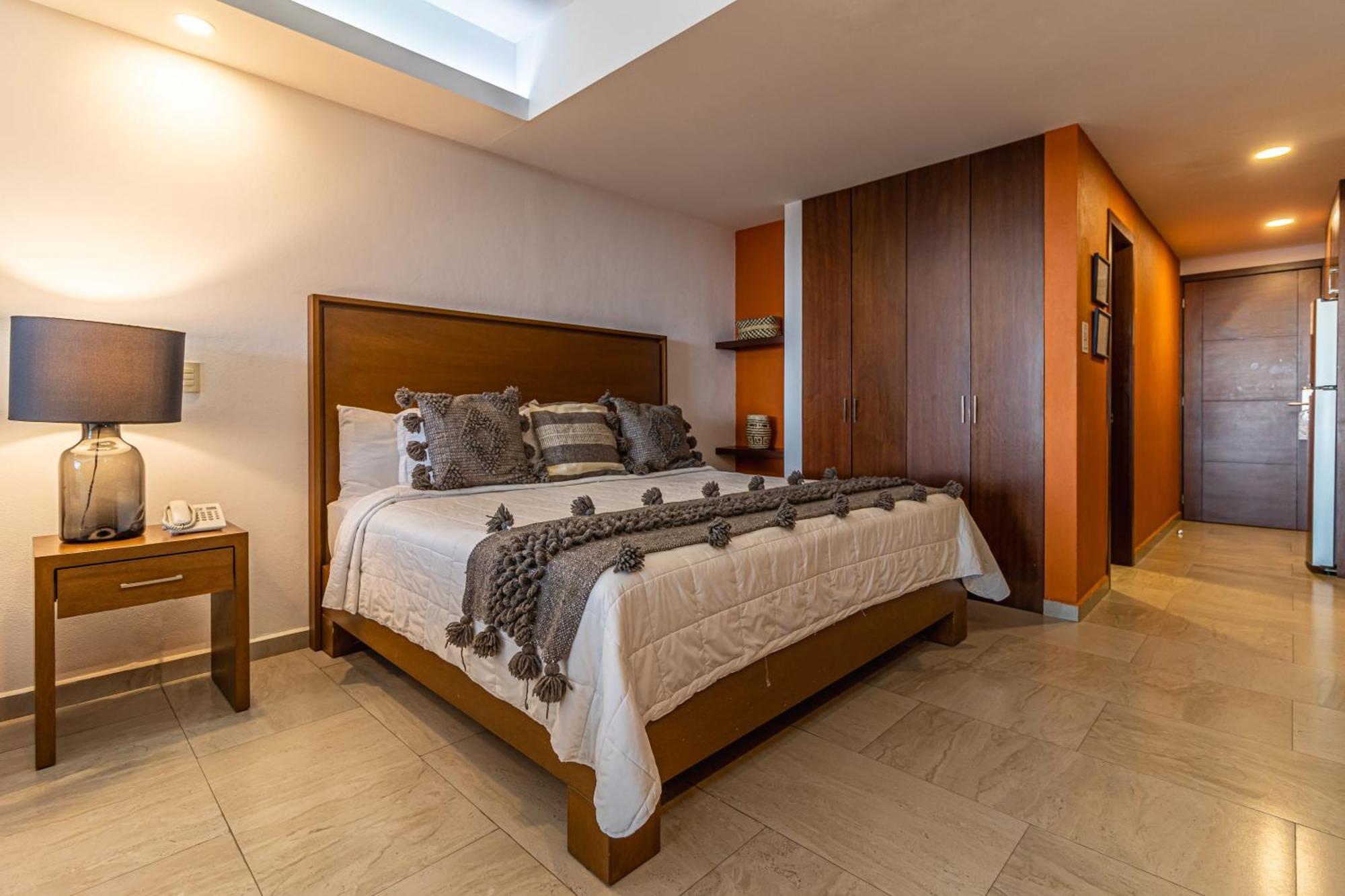 The Paramar Beachfront Boutique Hotel With Breakfast Included - Downtown Malecon 巴亞爾塔港 外观 照片