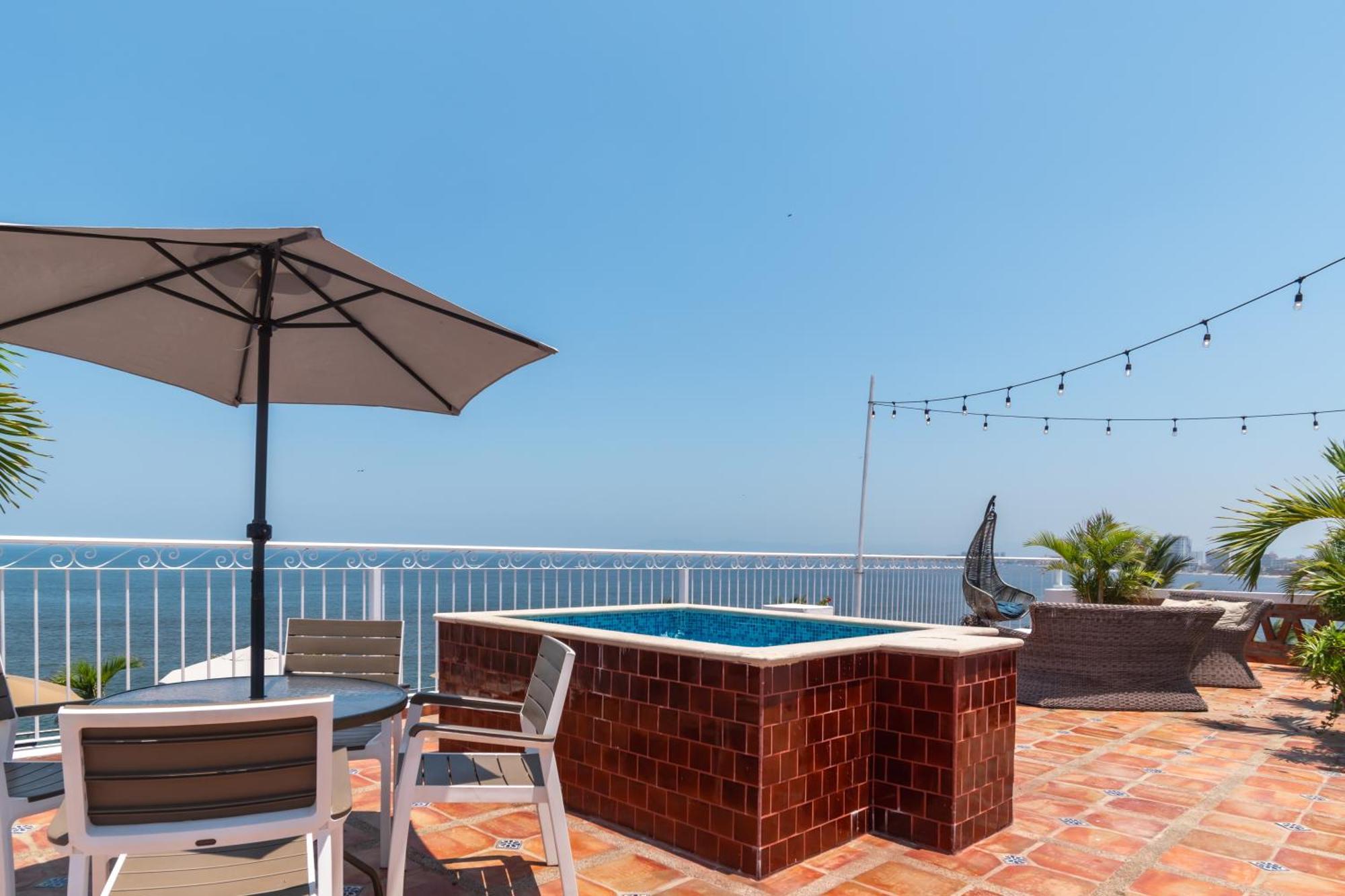 The Paramar Beachfront Boutique Hotel With Breakfast Included - Downtown Malecon 巴亞爾塔港 外观 照片