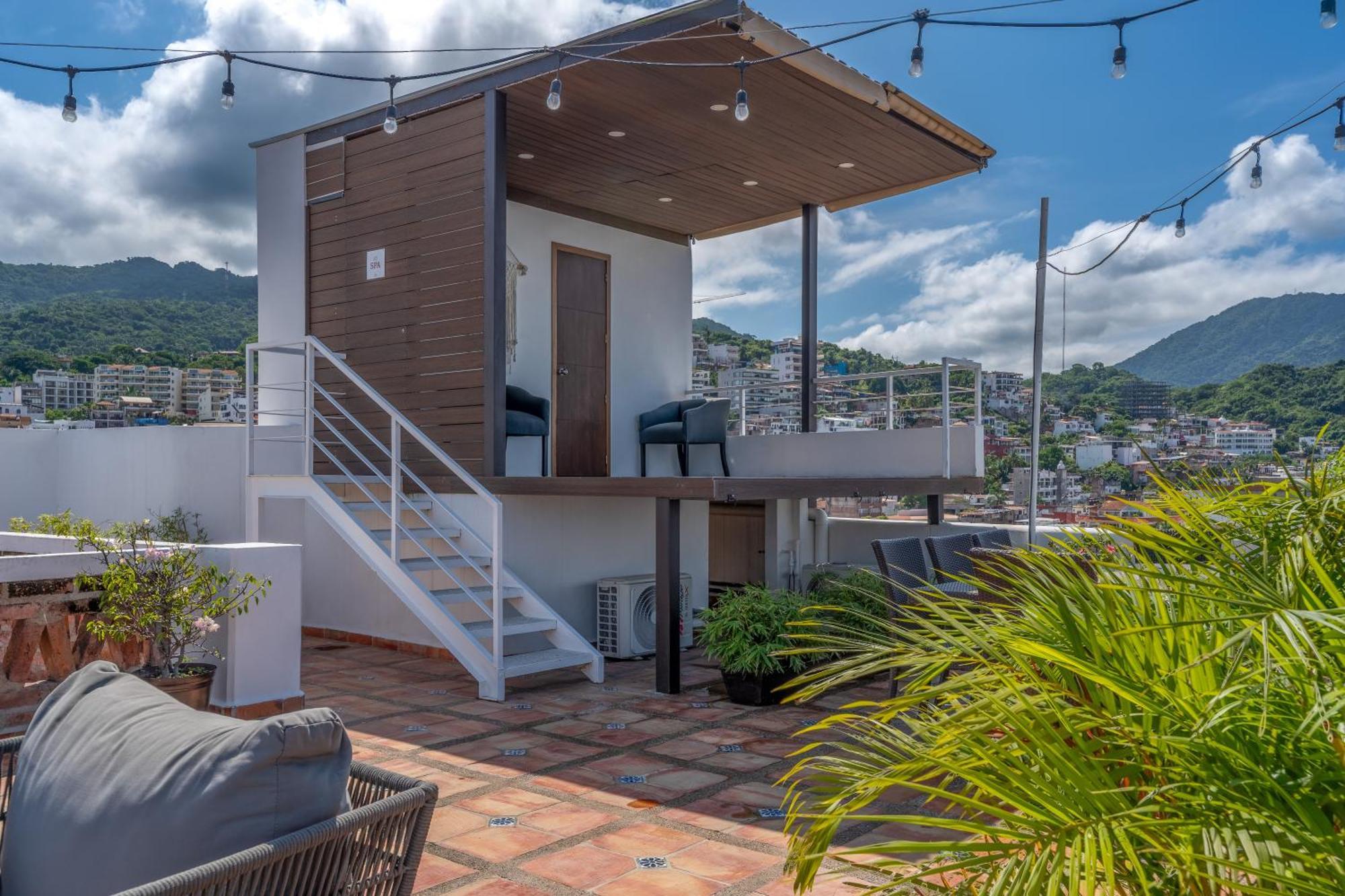 The Paramar Beachfront Boutique Hotel With Breakfast Included - Downtown Malecon 巴亞爾塔港 外观 照片