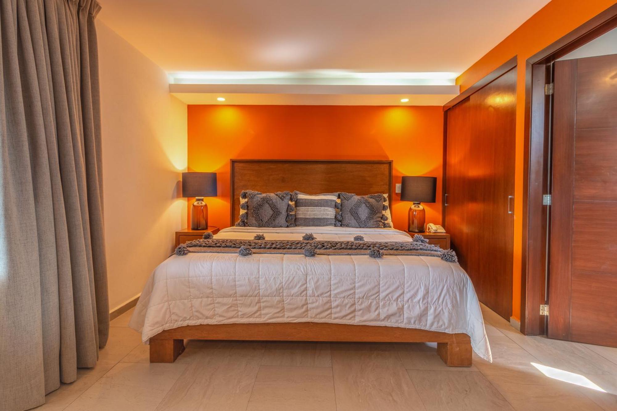 The Paramar Beachfront Boutique Hotel With Breakfast Included - Downtown Malecon 巴亞爾塔港 外观 照片